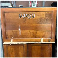 Cucina in ciliegio con elettrodomestici