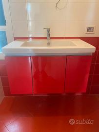 Mobile bagno rosso