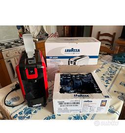 Macchina caffe lavazza e 63 capsule