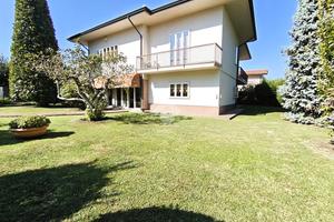 VILLA SINGOLA A CURTATONE