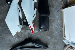 plastiche husqvarna sm 125