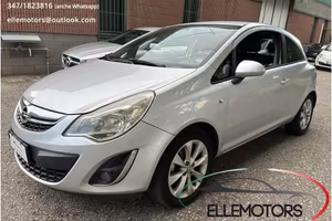 Opel Corsa SUPER - NEOPATENTATI