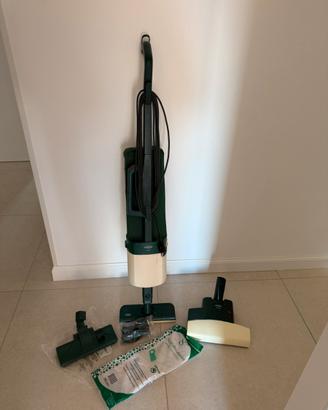 Folletto completa di accessori vedi foto