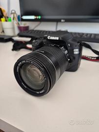 CANON EOS 550D + EF-S 18-135mm IS + Accessori