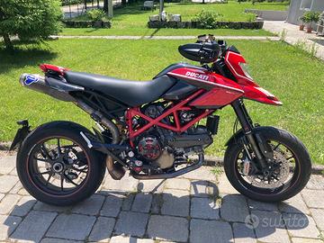 Hypermotard 1100 Evo SP full carbon