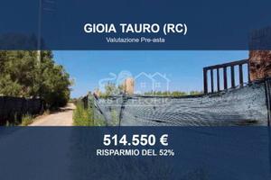 Immobile in asta di 277110 m² a Gioia Tauro