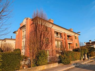 Tc433 sacile - bicamere termoautonomo con garage e