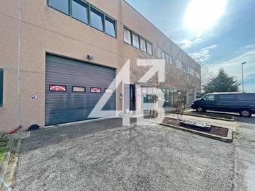 CAPANNONE - 650m² - VIA STAZIONE PROSECCO, 29/E