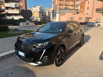 Peugeot 2008 1.5 hdi 131cv anno 2023 Allur Pack