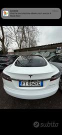 Auto Tesla Model S