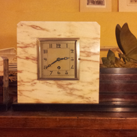 Orologio da tavolo periodo decò in marmo