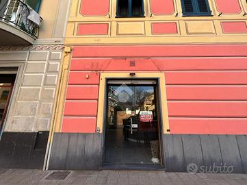 NEGOZIO A CHIAVARI