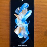 Samsung Galaxy Z Flip 4
