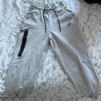 Pantalone tuta Nike Tech donna