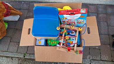 giochi, libri e costumi per bambini