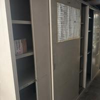 Armadio in ferro usato