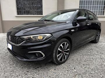 FIAT Tipo 1.3 Mjt S&S SW Lounge