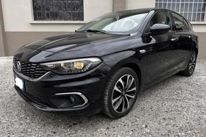 FIAT Tipo 1.3 Mjt S&S SW Lounge