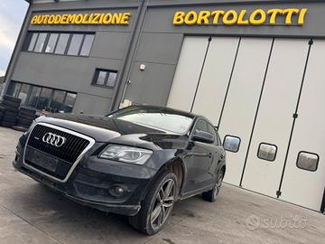 AUDI Q5 per ricambi usati CCW