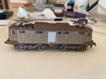 Locomotore elettrico Lima E.424 FS