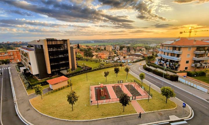 Due appartamenti in uno a Roma Nord