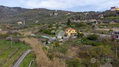 TER. RESIDENZIALE A IMPERIA