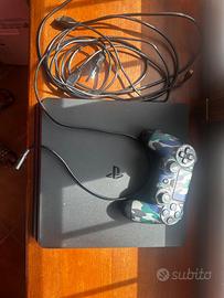 PLAYSTATION 4