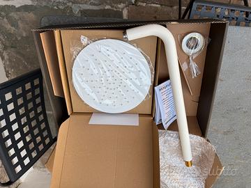 Rubinetteria Bugnatese braccio doccia e soffione