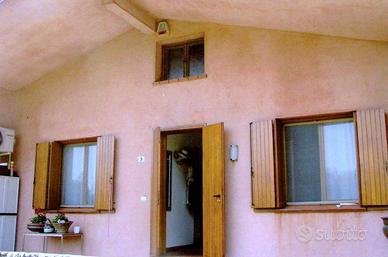 Immobile in asta di 934 m² con più di 5 locali e b