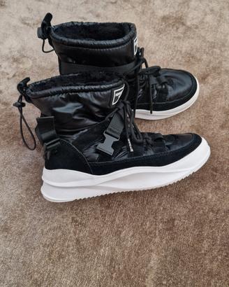 Stivali invernali da donna Kendall + Kylie