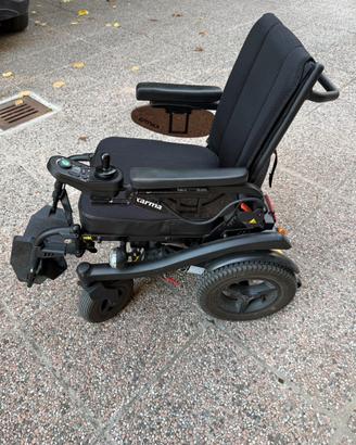 Sedia a rotelle elettrica