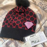 Set cappello e sciarpa Met