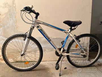 Due Mountain bike