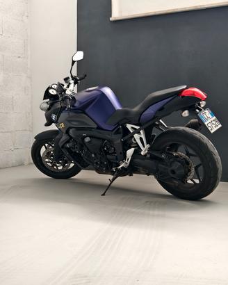 BMW k1200r