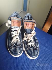 Un paio di Sneakers uomo della Diesel Exposurel 