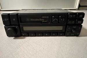 Autoradio beker special be 1350 mercedes classe E