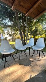 4 sedie bianche moderne