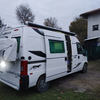 Furgonato camperizzato