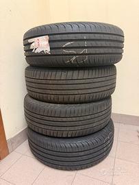 gomme 205/60/R16
