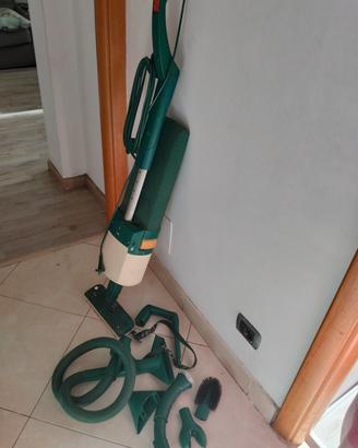 Aspirapolvere Folletto 