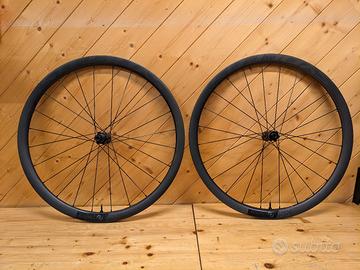 Ruote corsa carbonio Syncros Capital 1.0 35