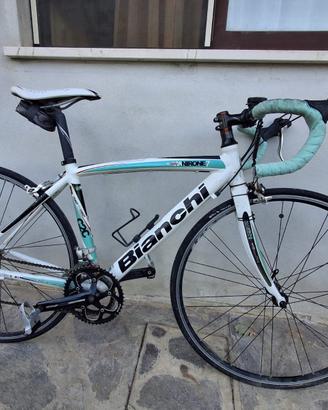 Bicicletta corsa bianchi