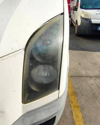VOLKSWAGEN CRAFTER 2010 FARO ANTERIORE SX/DX