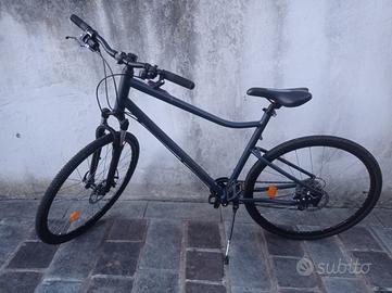 Bicicletta Riverside 500 MTB trekking
