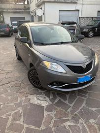 Lancia Y 1.3. M-JET