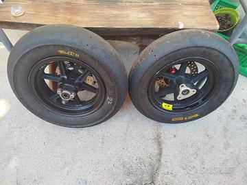 dischi e gomme ss  10 pollici 