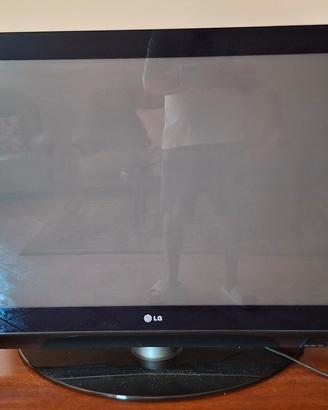 televisore LG 45 pollici a led