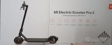 MI electric scooter PRO 2 monopattino elettrico