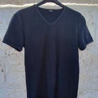  T-shirt Yamamay nera scollo a V