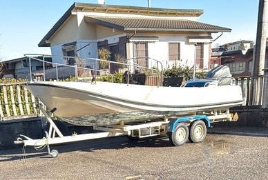 Boston Whaler 21 Outrage 1974
